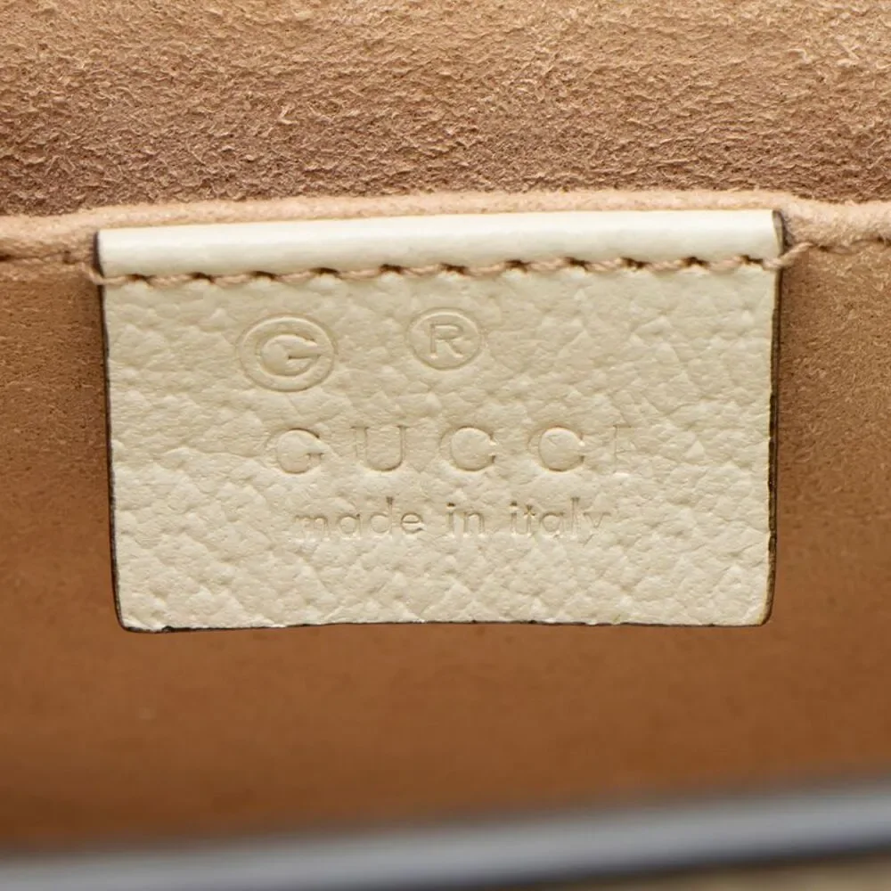 Gucci italian fashion